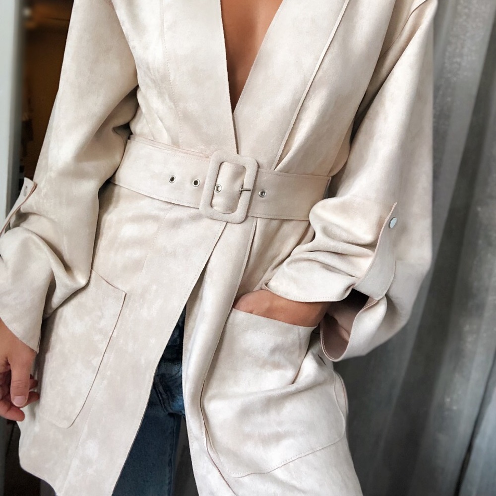 Last 1✨🆕Wona Nude Faux Suede Bell Sleeve Jacket - Picture 5 of 8